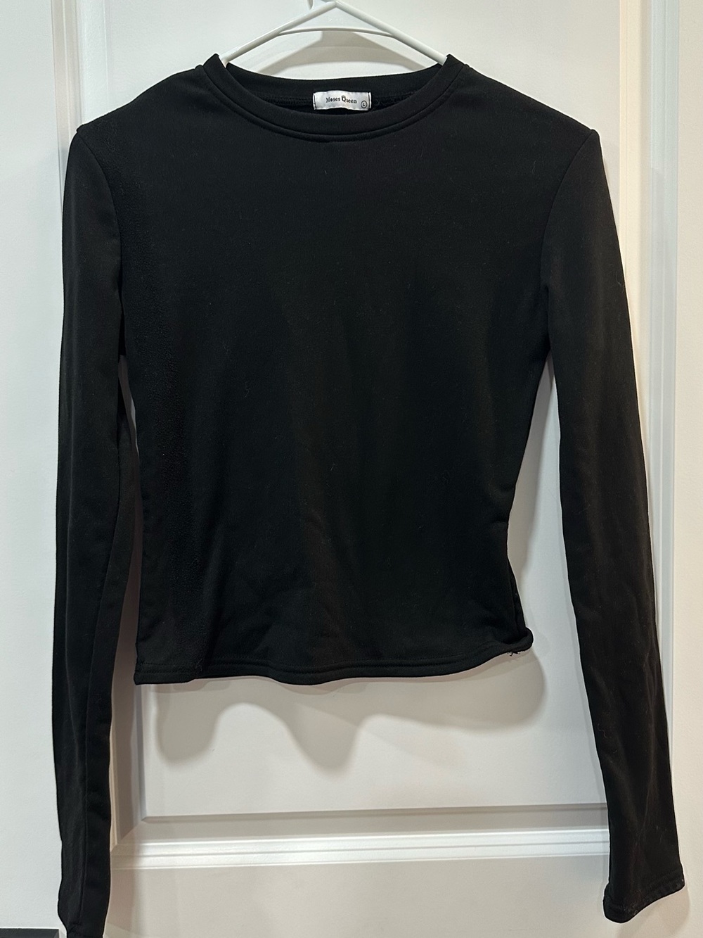 Wilfred Black Long Sleeve Crew Tee